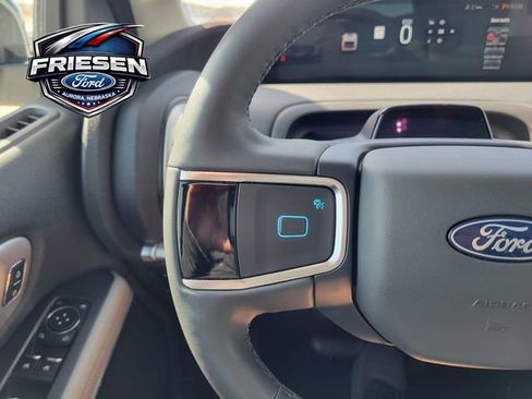 Used 2025 Ford Expedition Max Active image 16