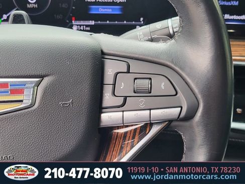 Used 2023 Cadillac Escalade ESV Premium Luxury RWD image 29