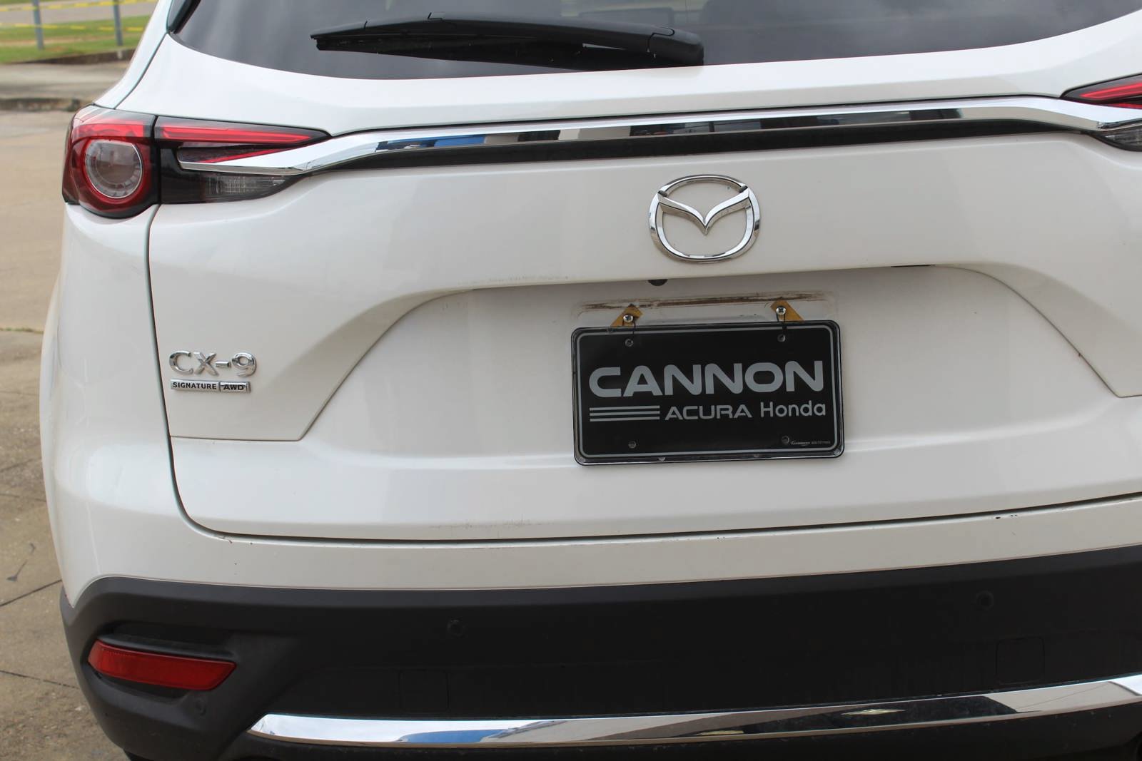 Used 2023 MAZDA CX-9 Signature AWD/4WD image 4