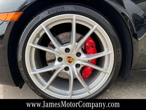 Used 2017 Porsche 911 Carrera S image 38