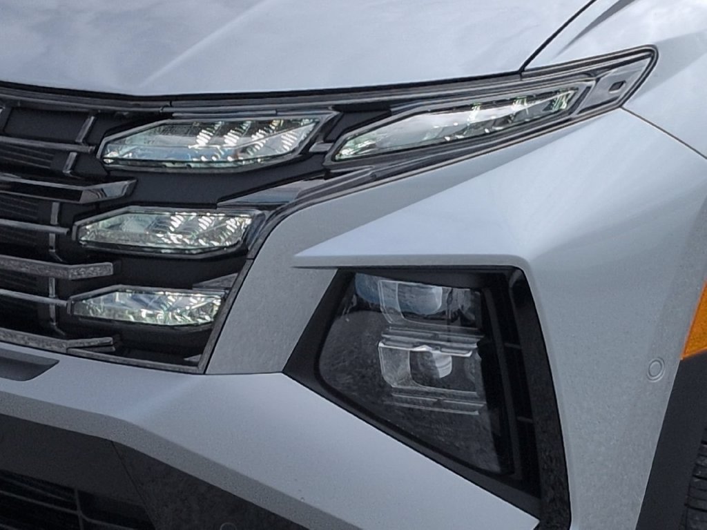 New 2026 Hyundai Tucson Limited FWD image 12