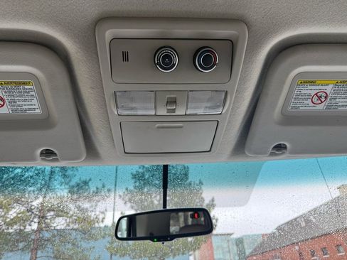 Used 2013 Nissan NV 3500 SL w/ Technology Pkg image 30