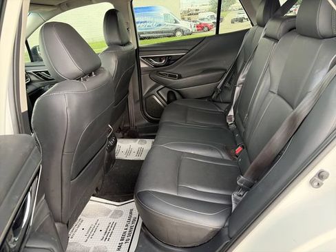 Used 2022 Subaru Outback Limited XT AWD/4WD image 19