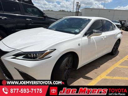 Used 2023 Lexus ES 350 F Sport w/ Accessory Package (Z2)
