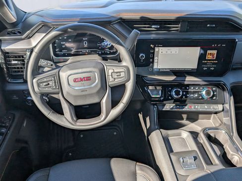 Certified 2024 GMC Sierra 2500 AT4 w/ AT4 Preferred Package image 14