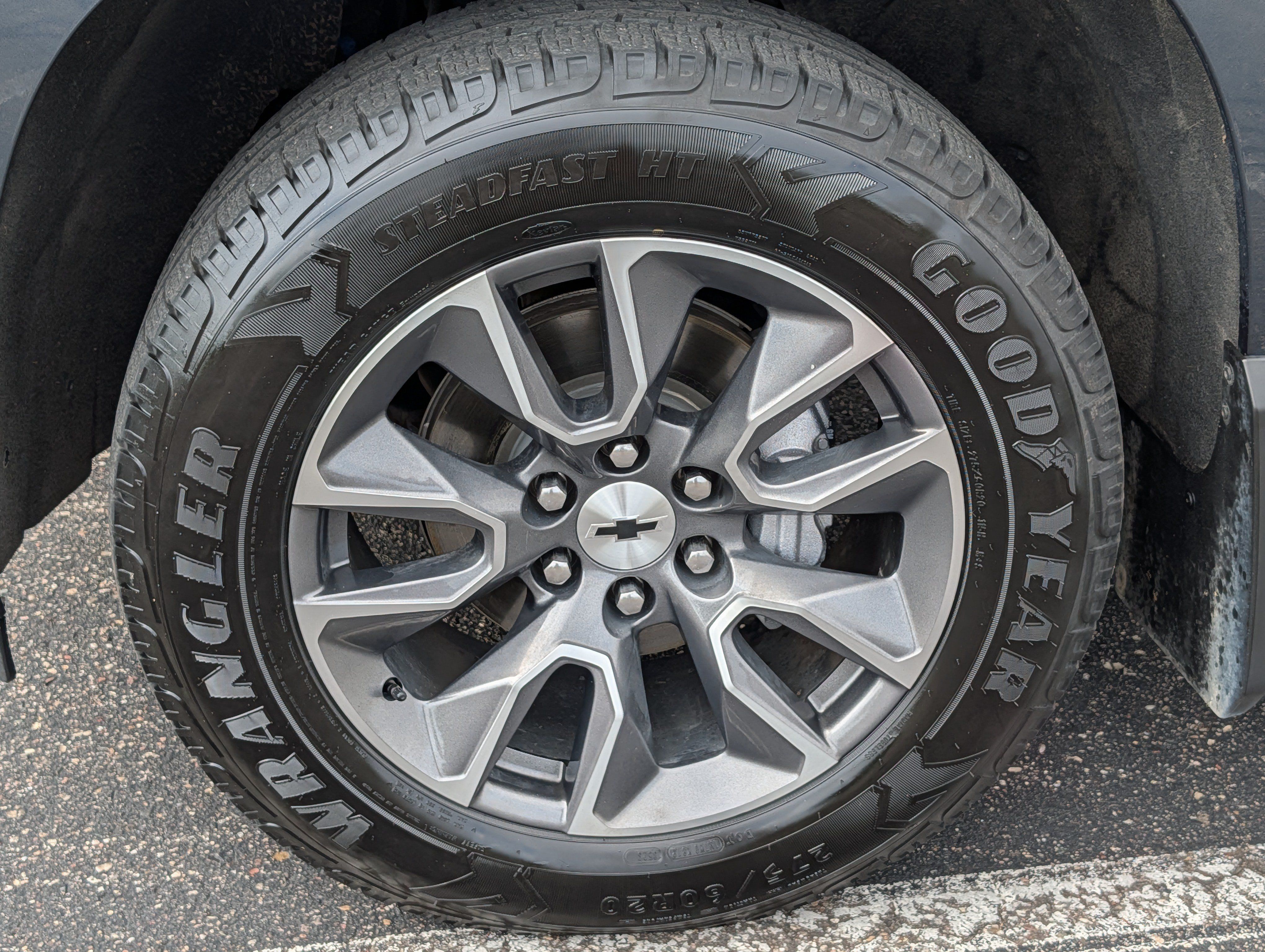 Used 2020 Chevrolet Silverado 1500 RST AWD/4WD image 15