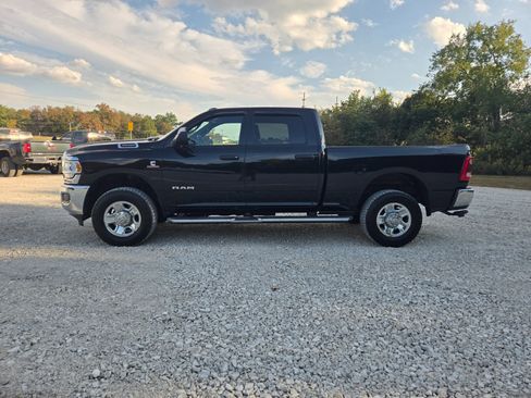 Used 2021 RAM 3500 Tradesman w/ Towing Technology Group image 3