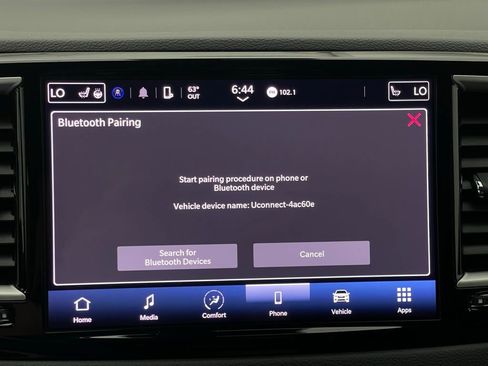 Used 2024 Chrysler Pacifica Touring-L FWD image 25