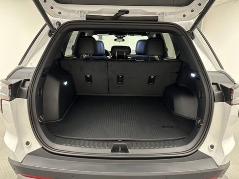 New 2026 Chevrolet Equinox LT w/ Convenience Package II image 20