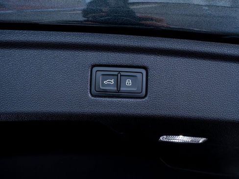 Used 2019 Audi RS 5 Sportback w/ RS Driver Assistance Package image 67