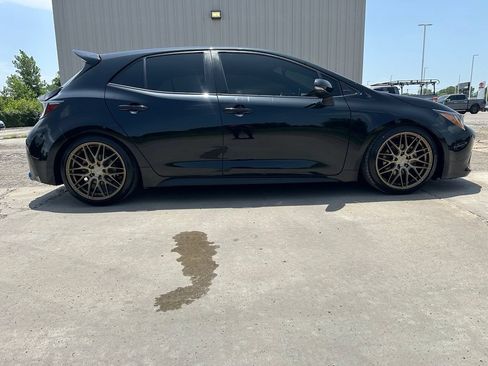 Used 2020 Toyota Corolla SE FWD image 4