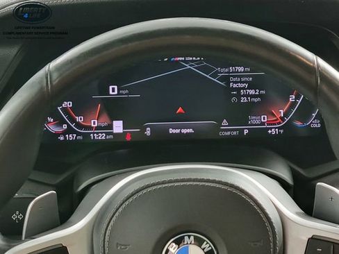 Used 2021 BMW X7 M50i image 31