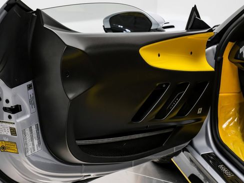 Used 2025 Ferrari SF90 Stradale XX AWD/4WD image 40