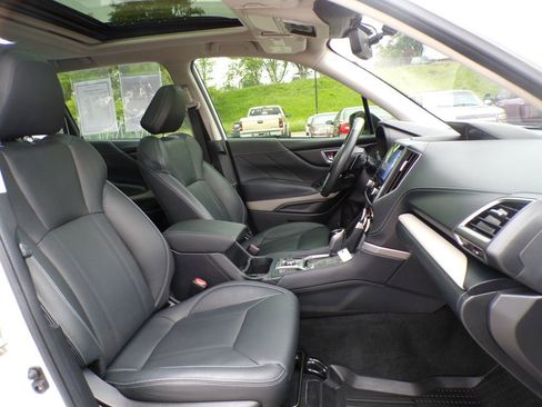 Used 2022 Subaru Forester Limited AWD/4WD image 15