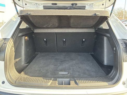 Certified 2024 Chevrolet Trax LT w/ Driver Confidence Package image 25