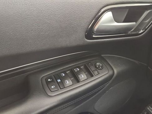 Used 2022 Dodge Durango SXT AWD/4WD image 15