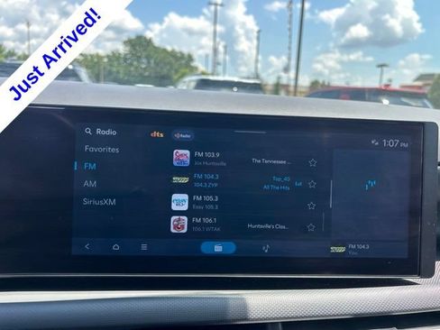 Used 2025 Hyundai Santa Cruz SEL FWD image 23