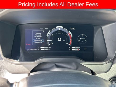 Used 2025 Toyota Tundra Limited AWD/4WD image 9