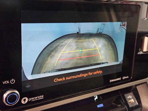 Used 2022 Toyota Tundra SR5 image 27