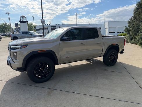 New 2026 GMC Canyon AT4 AWD/4WD image 7