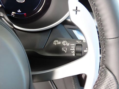 New 2025 Alfa Romeo Stelvio Sprint AWD/4WD image 32
