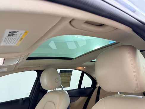 Used 2021 Mercedes-Benz C 300 Sedan image 14