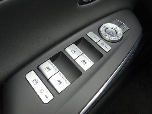 New 2025 Genesis GV70 3.5T Sport w/ Sport Advanced Package image 19