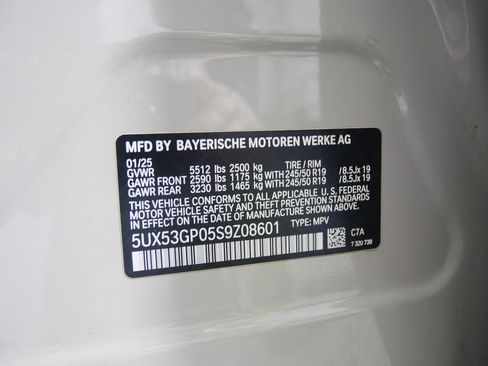 Certified 2025 BMW X3 xDrive30i w/ Premium Package image 24