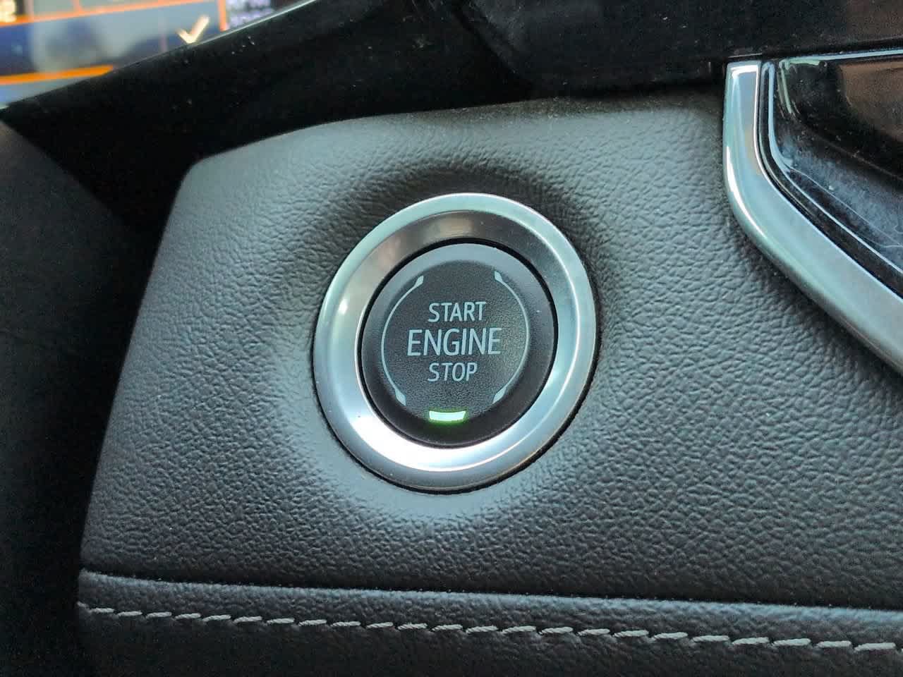Used 2024 Chevrolet Colorado LT w/ LT Convenience Package RWD image 25
