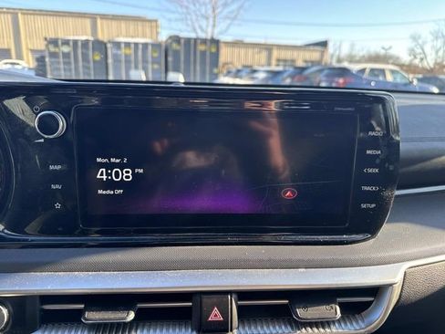 Used 2024 Kia K5 GT-Line w/ GT-Line Premium Package image 10