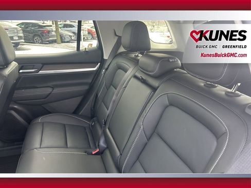 New 2026 GMC Terrain Denali w/ LPO, Floor Liner Package image 34