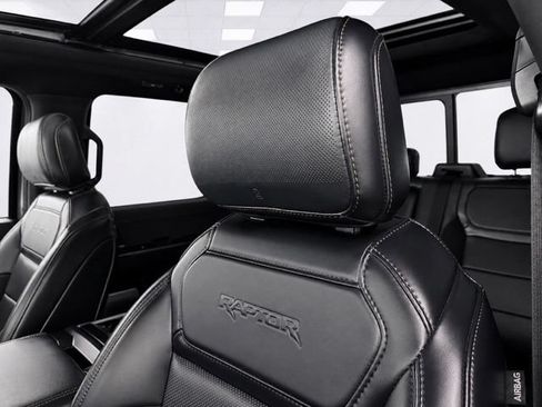Used 2022 Ford F150 Raptor w/ Equipment Group 801A High AWD/4WD image 29