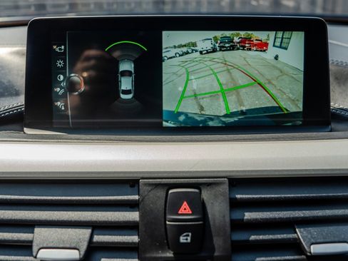 Used 2017 BMW M3 image 22