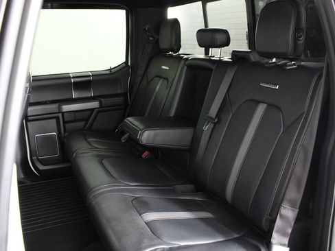 Used 2018 Ford F150 Platinum w/ Equipment Group 701A Luxury AWD/4WD image 21
