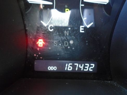 Used 2012 Toyota Highlander Limited w/ Tow Pkg FWD image 18