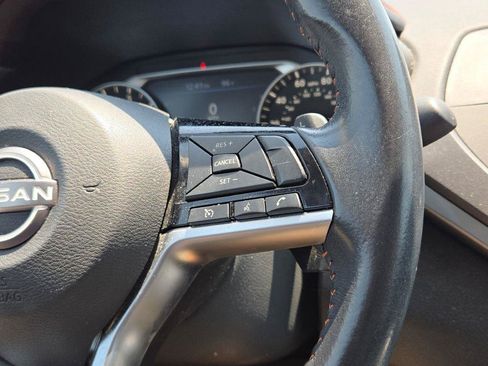 Used 2023 Nissan Altima 2.5 SR FWD image 28