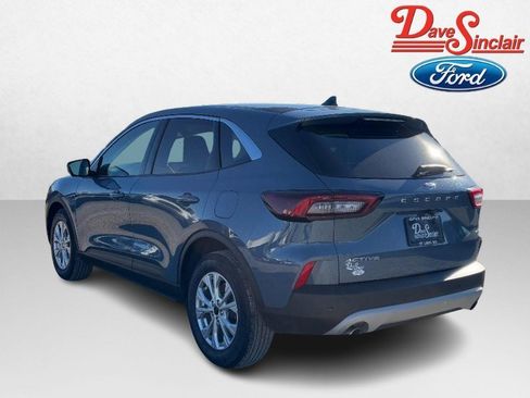 Used 2023 Ford Escape Active w/ Tech Pack #2 image 9
