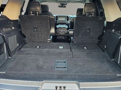 Used 2021 Ford Expedition Platinum image 30
