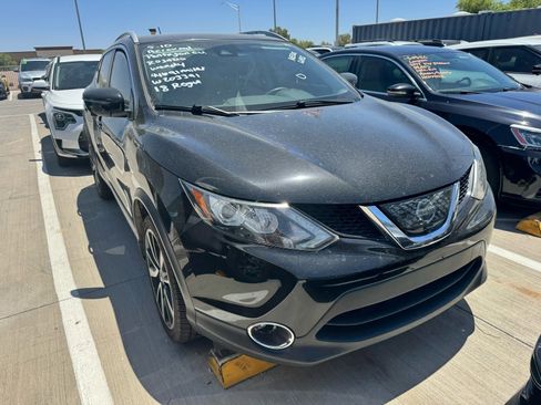Used 2018 Nissan Rogue Sport SL w/ SL Premium Package AWD/4WD image 5