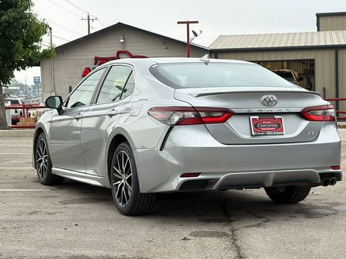 Certified 2024 Toyota Camry SE FWD image 9
