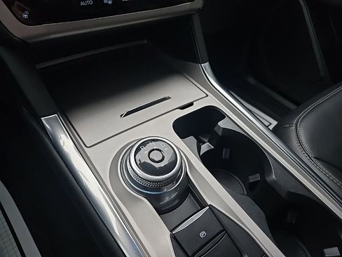 Used 2023 Ford Explorer XLT w/ Equipment Group 202A image 56