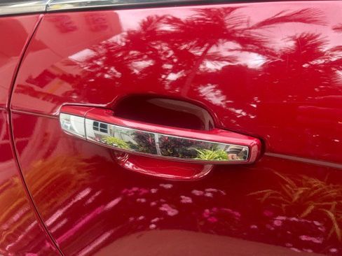 Used 2010 Cadillac SRX Luxury image 94