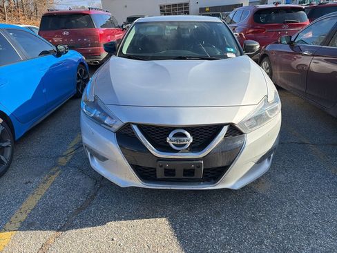 Used 2018 Nissan Maxima 3.5 SV image 5