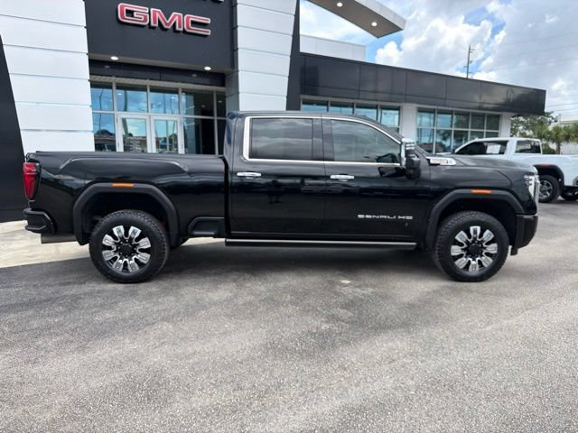 Used 2024 GMC Sierra 2500 Denali w/ Denali Reserve Package AWD/4WD image 10
