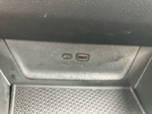 Used 2025 Chevrolet Equinox LT w/ Convenience Package II FWD image 33