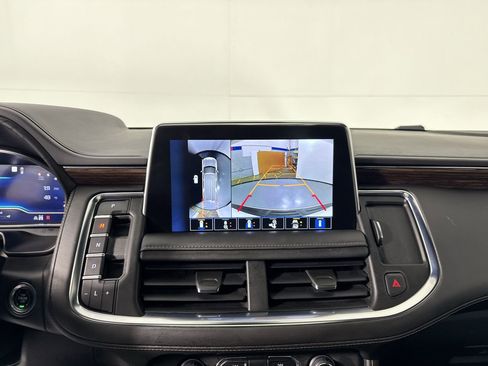 Used 2023 Chevrolet Tahoe High Country AWD/4WD image 5