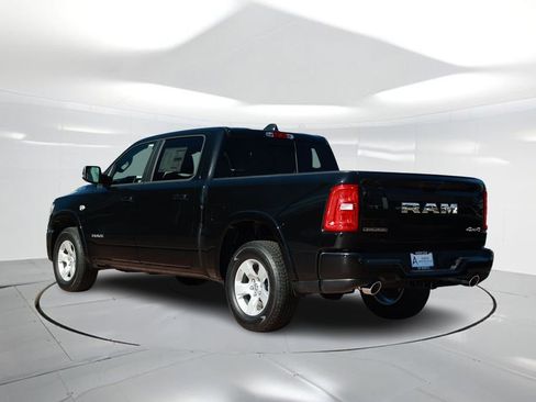 New 2026 RAM 1500 Big Horn AWD/4WD image 2