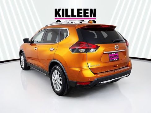 Used 2020 Nissan Rogue SV FWD image 5