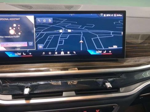 Used 2026 BMW X5 xDrive40i AWD/4WD image 10