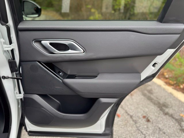 Used 2024 Land Rover Range Rover Velar Dynamic SE AWD/4WD image 15